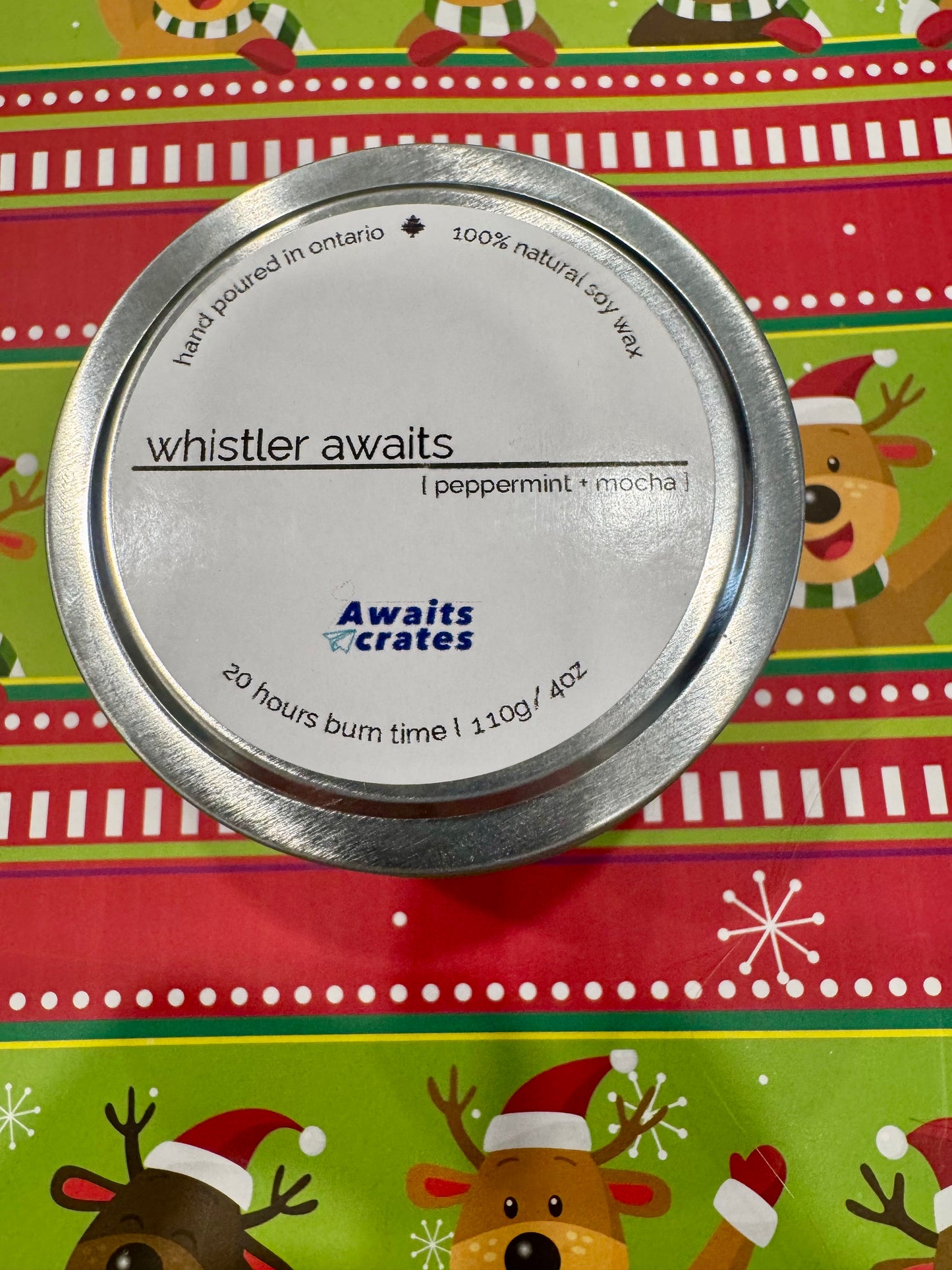Whistler Awaits Luxury Soy Wood Wick Candle: peppermint + mocha