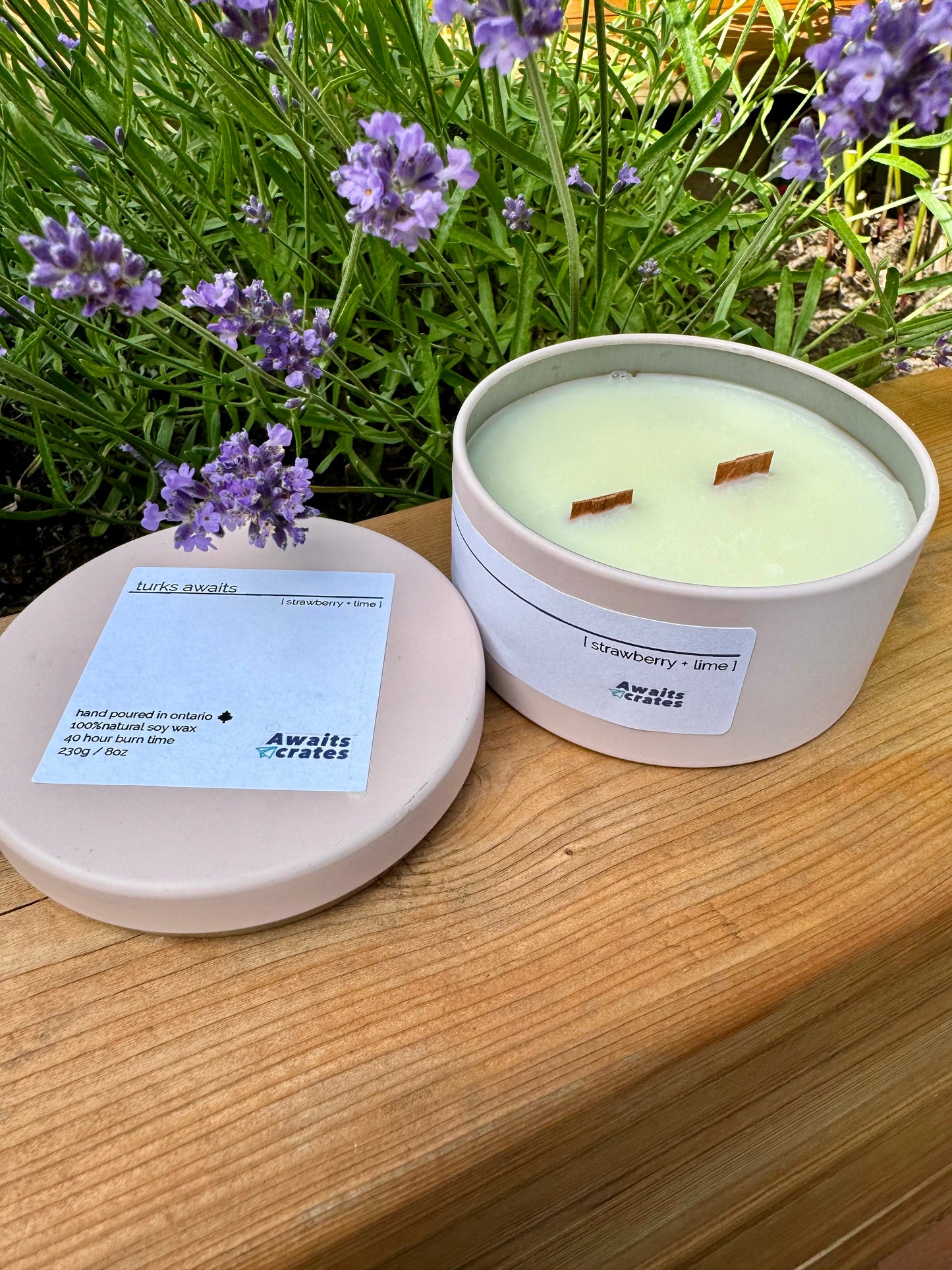 Turks Awaits Luxury Soy Wood Wick Candle: strawberry + lime