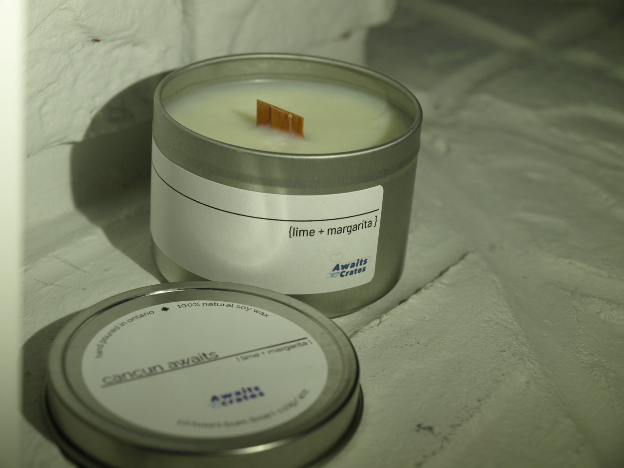 Cancun Awaits Luxury Soy Wood Wick Candle: lime + margarita