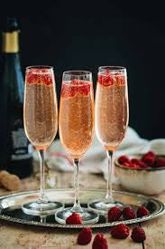 Monte Carlo Awaits Luxury Soy Wood Wick Candle: raspberry + champagne