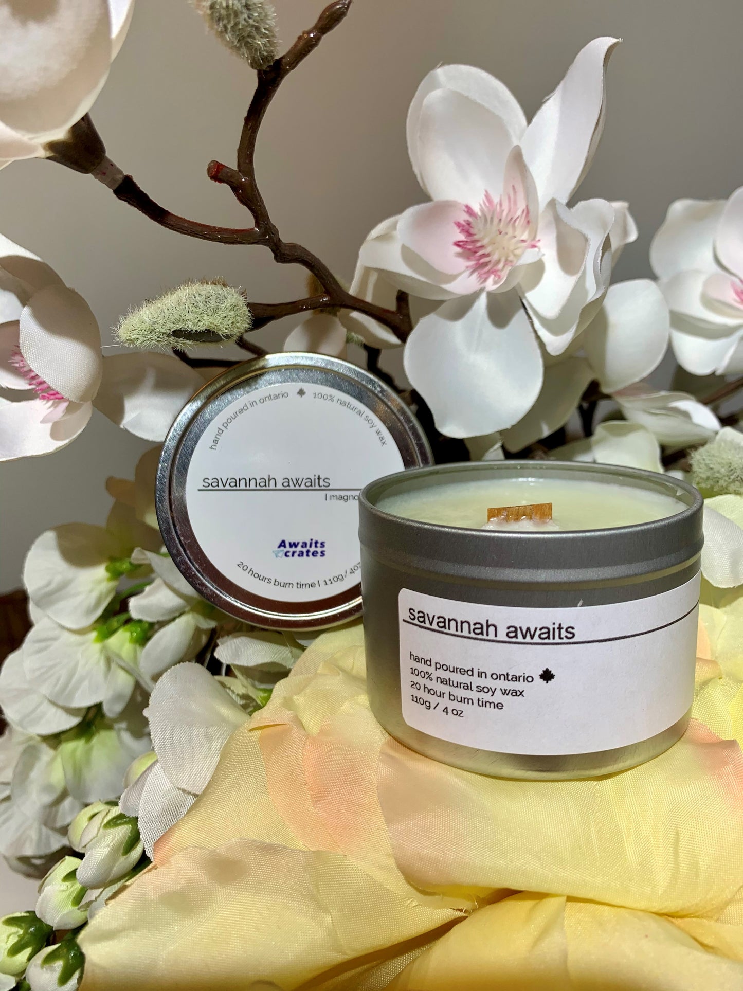 Savannah Awaits Luxury Soy Wood Wick Candle: magnolia + tonka